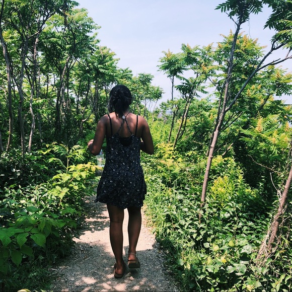 Meet your Posher, Shruti - Picture 2 of 2